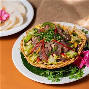 Gỏi bò bóp thấu