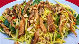 Gỏi xoài khô sặc