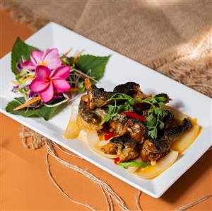 Ếch chiên nước mắm