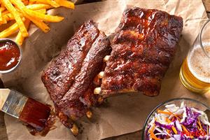 Sườn heo xông khói sốt BBQ